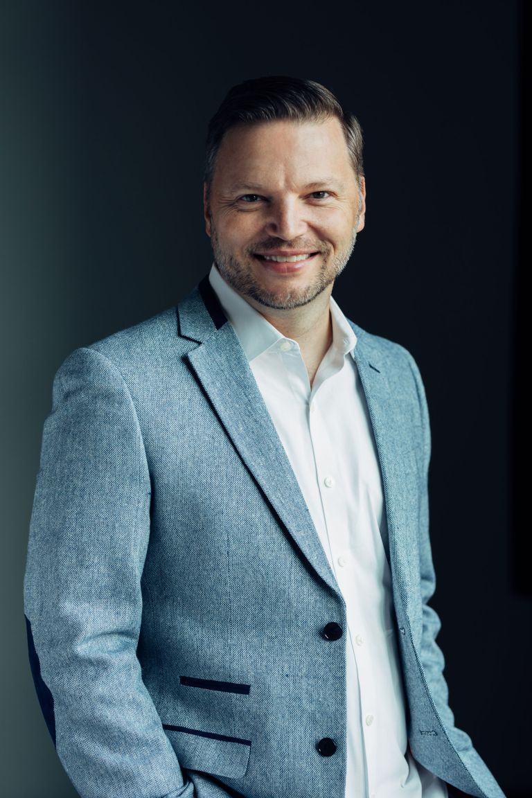 Troy Johnson, LCSW psychotherapist in Chicago offering therapy and gender-affirming care